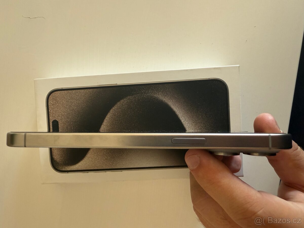 IPhone 15 Pro Max 256GB - 4