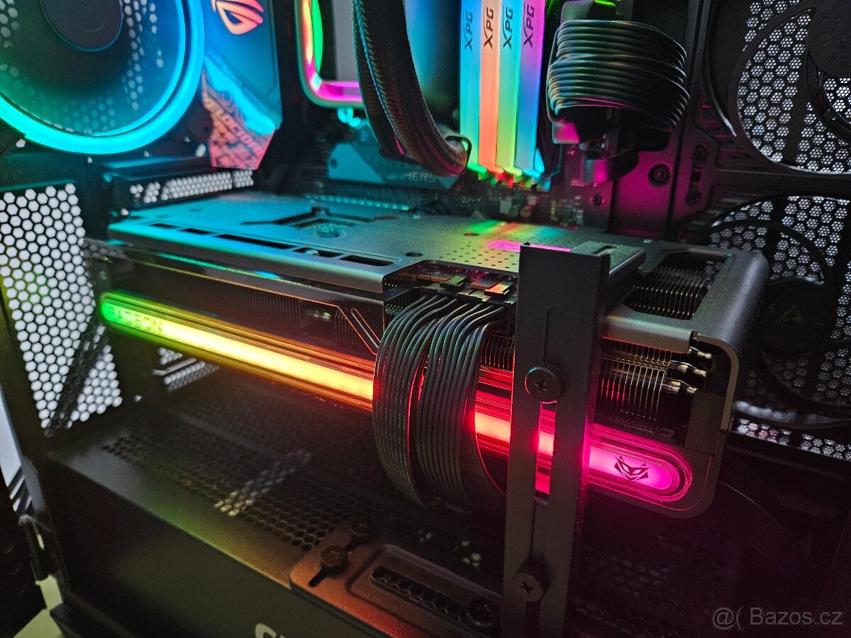 Sapphire Nitro+ RX 7800 XT 16 GB - 4