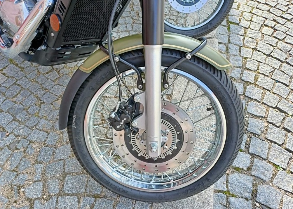 Jawa fortytwo, limitovaná edice - 4