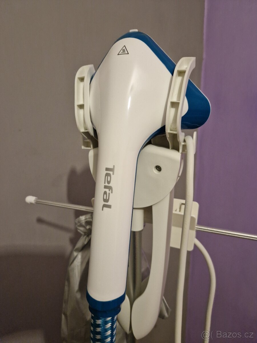 Tefal IT 2460 E0 - žehlící stojan - 4