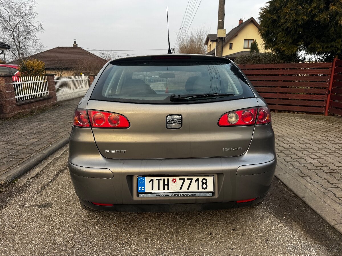 Seat Ibiza 1.4 benzín | r. v. 2004 - 4