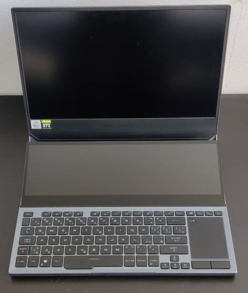 Herní notebook Asus ROG Zephyrus Duo 15 GX550LWS-HF070T - 4