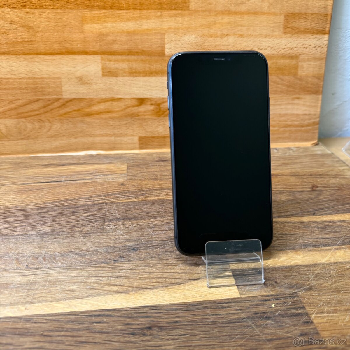 IPhone 11 64GB, černý (12 měsíců záruka) - 4