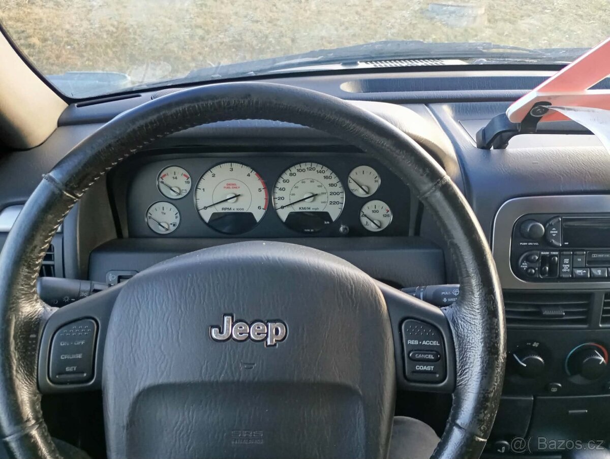 Jeep grand Cherokee Laredo - 4