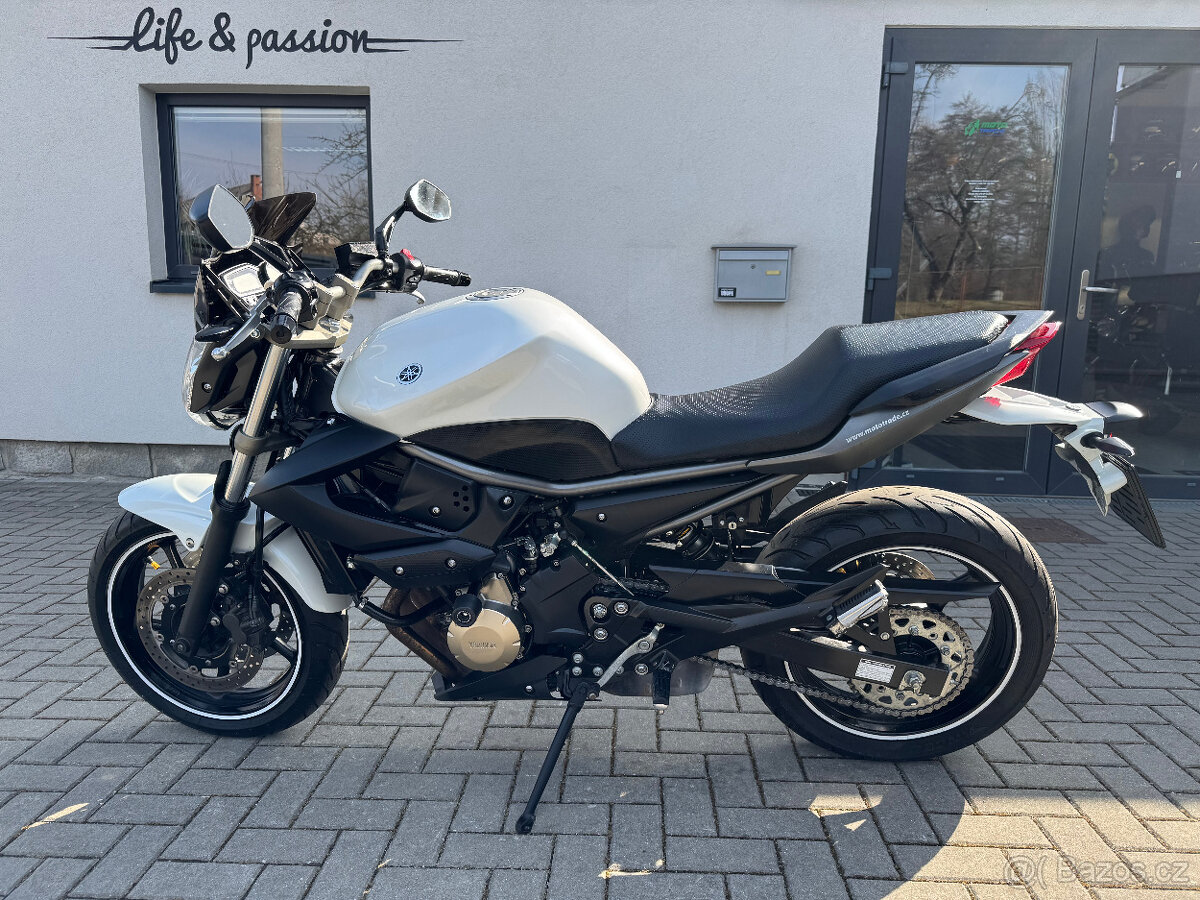 Yamaha XJ6 - 4