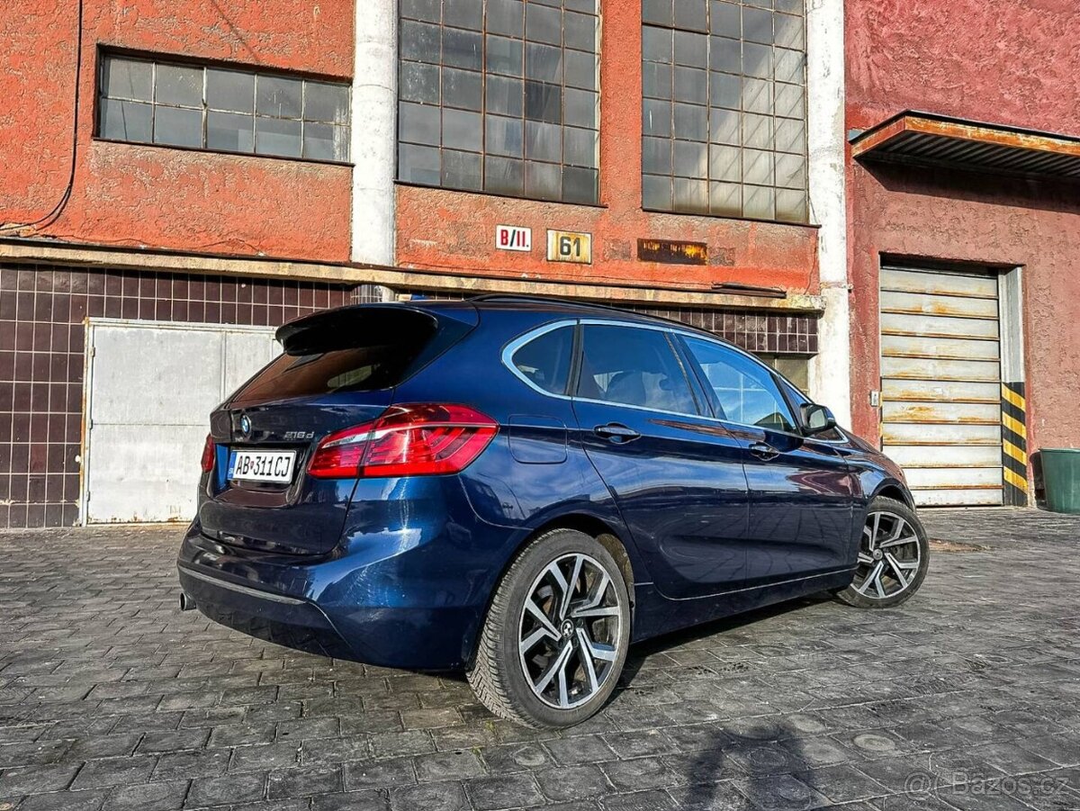 BMW Rad 2 Active Tourer 2 218d Luxury Line A/T - 4