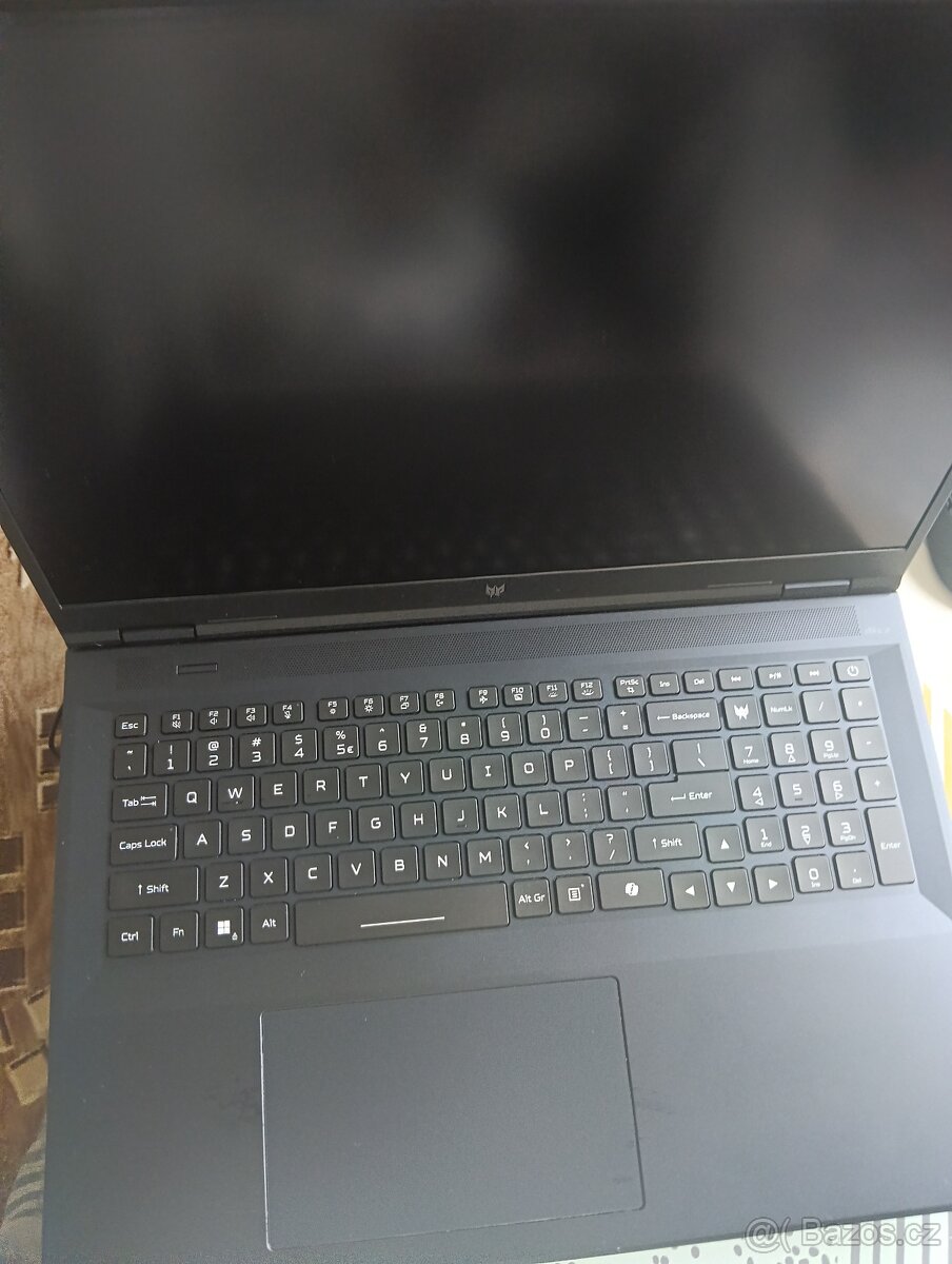 Acer predator neo 18 - 4