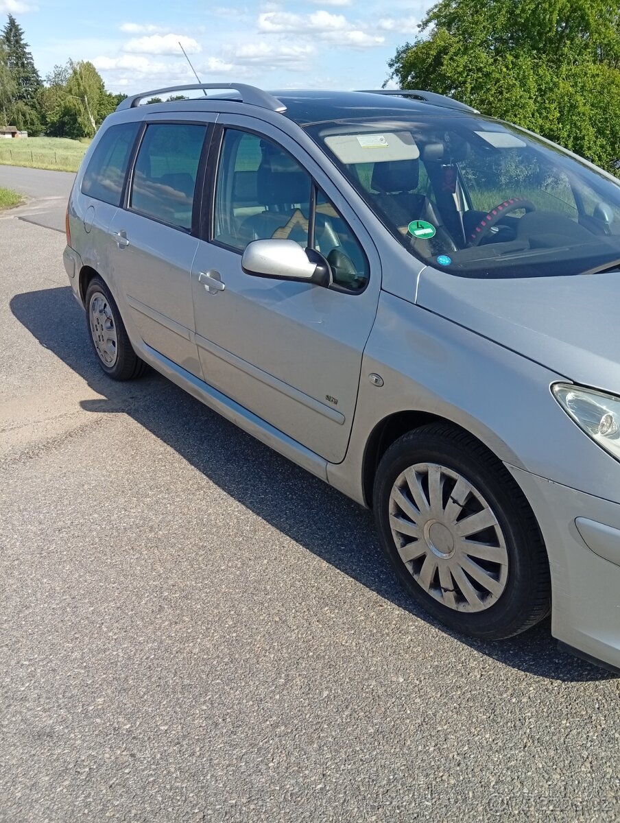 Peugeot 307 - 4