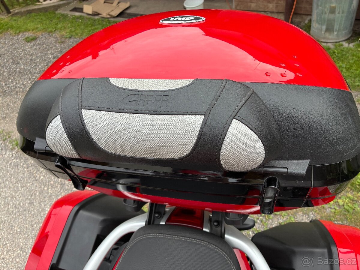 Moto Guzzi Norge 1200 - 4