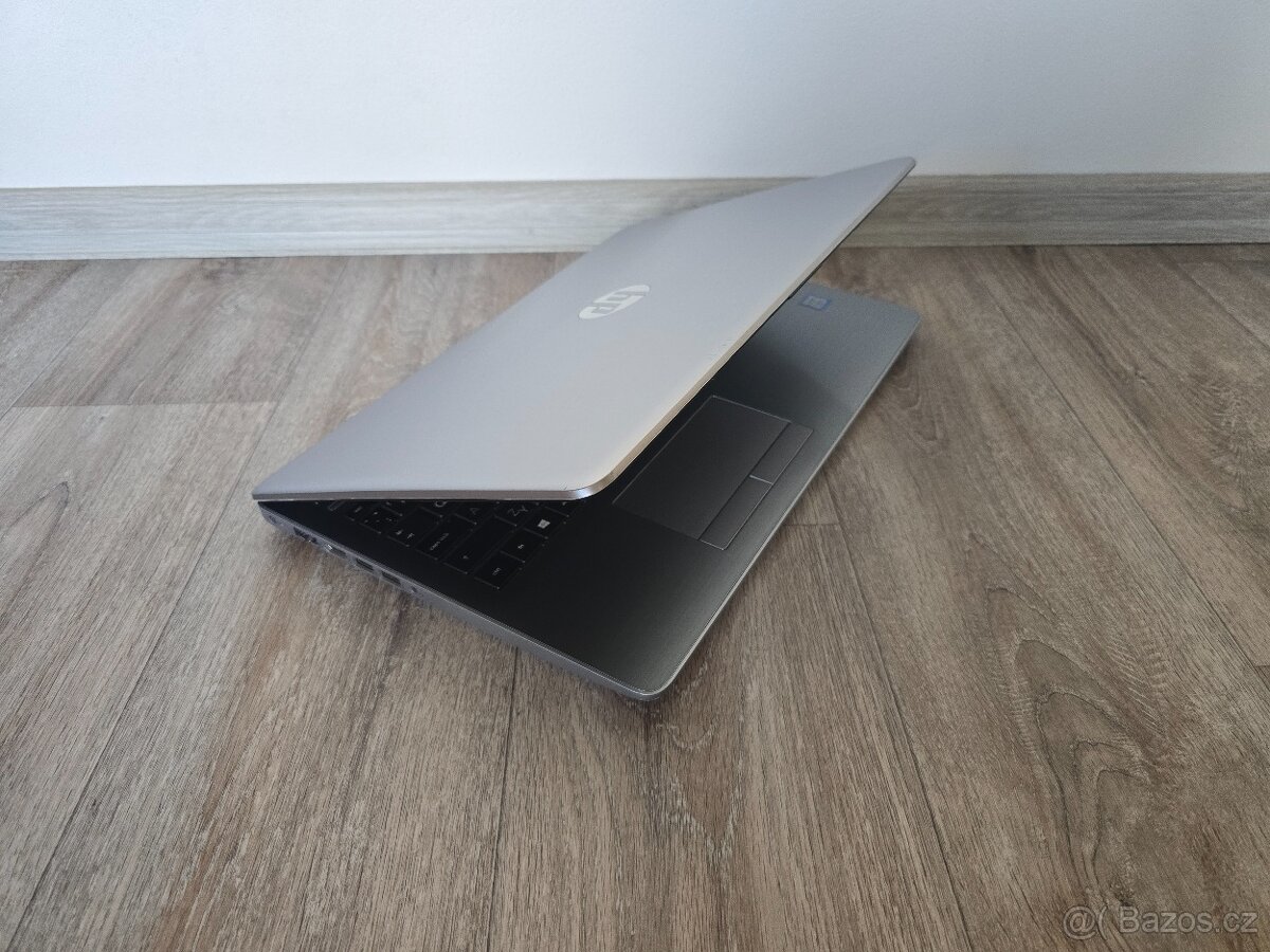15,6" notebook HP 250 G7 Silver - 4