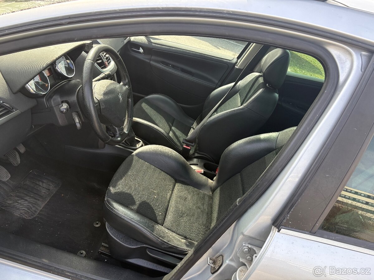 Peugeot 207 sw Outdoor - 4