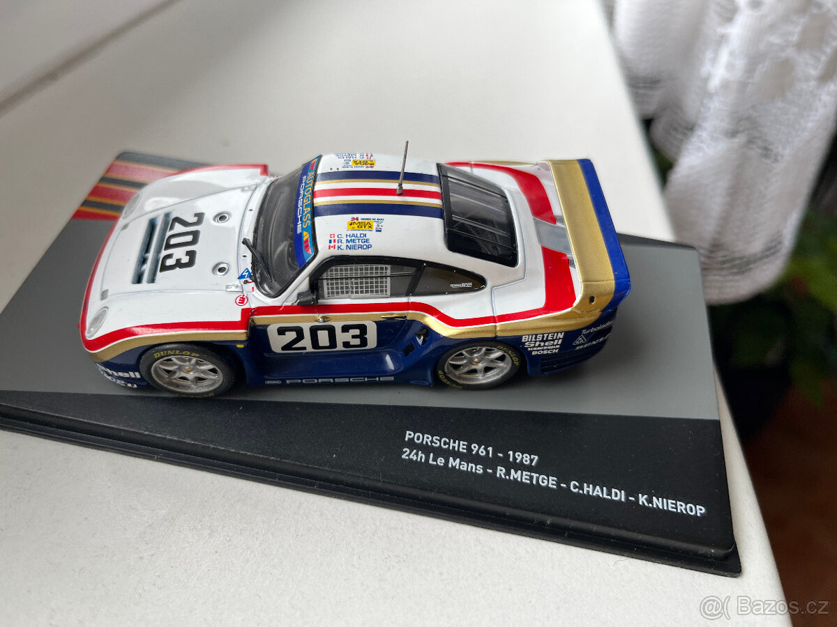 Porsche 961 - 4