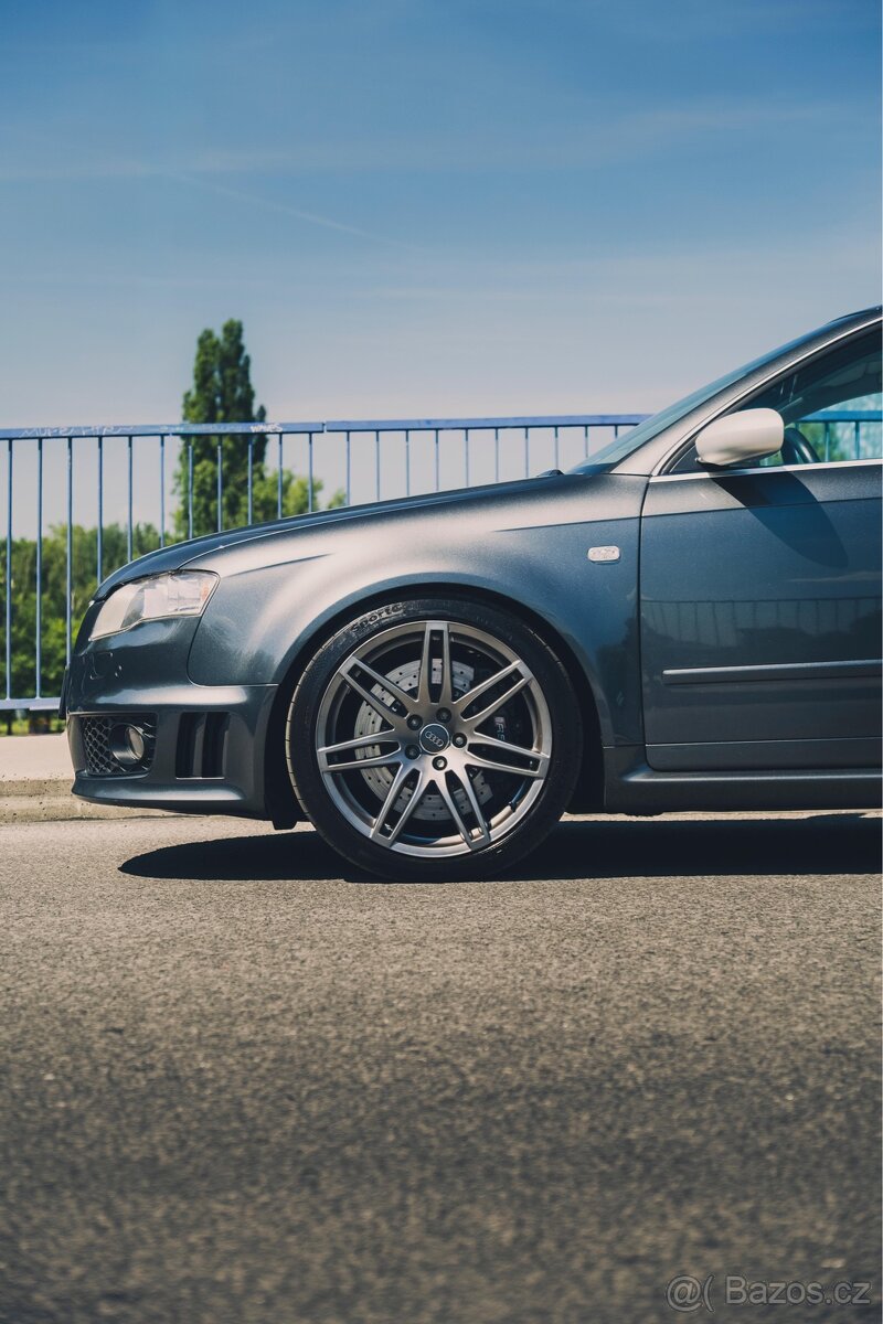 AUDI RS4 V8 4,2FSI TOP STAV, KW, - 4