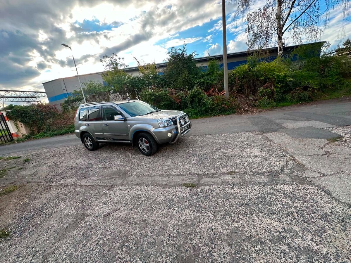 Nissan x trial 2.2 tdci - 4