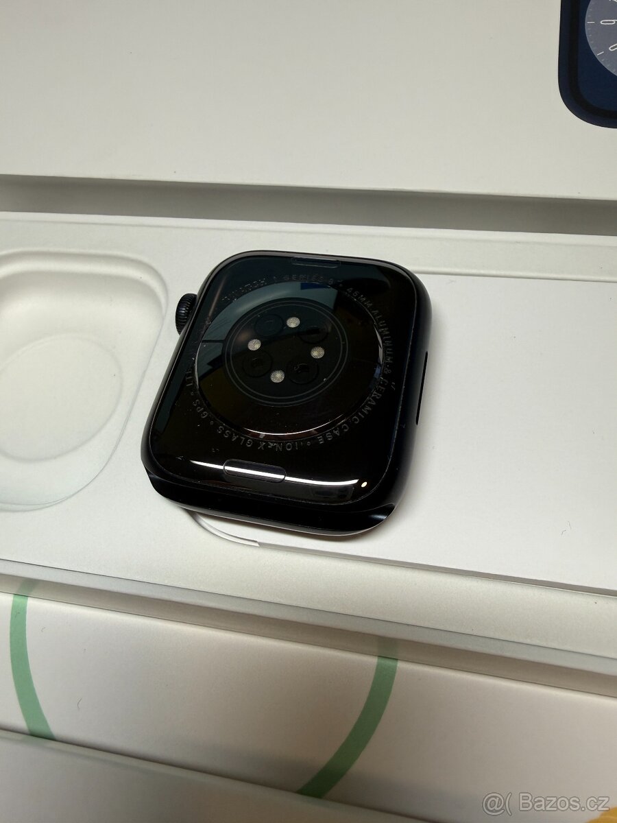 Apple Watch 8 45mm Cellular Midnight blue - 4