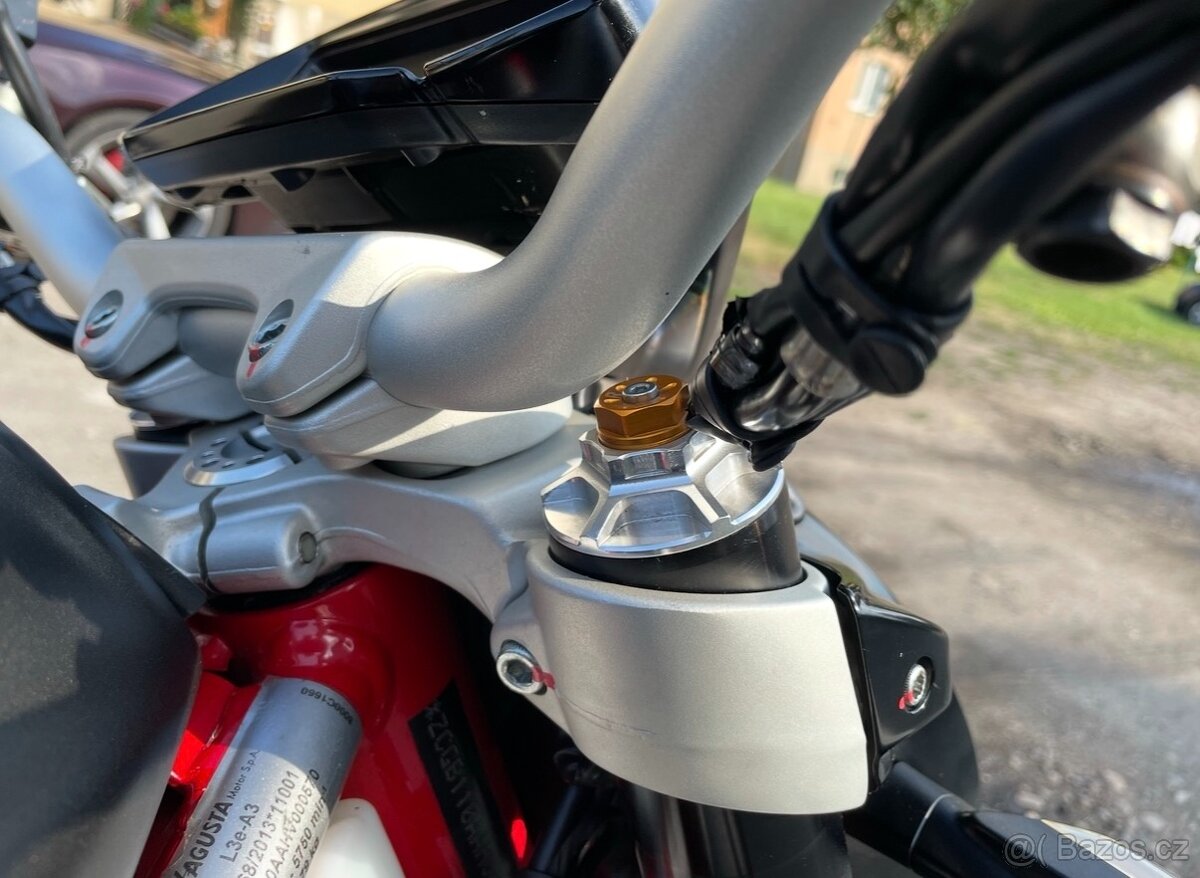 MV Agusta Brutale 800 - 4