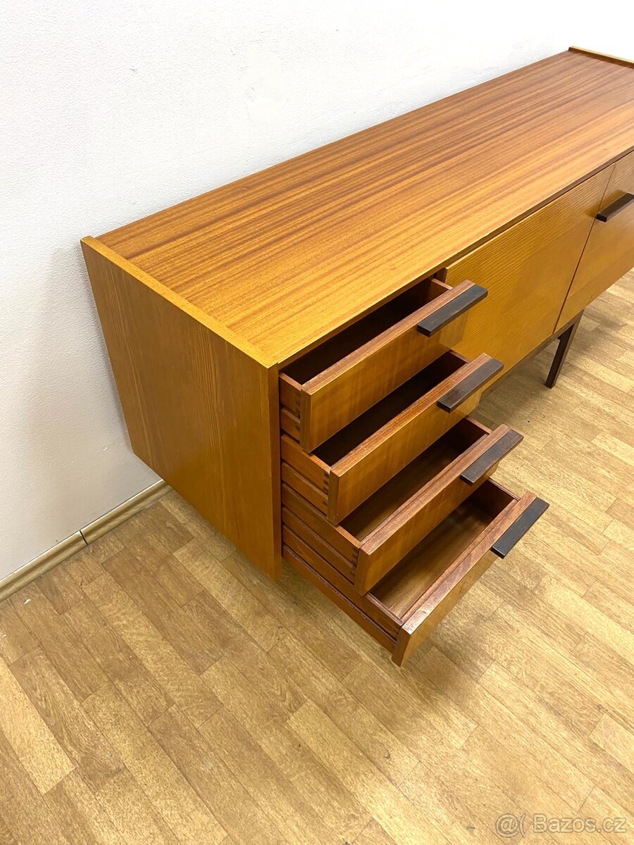 Retro komoda Mezulánik - 4