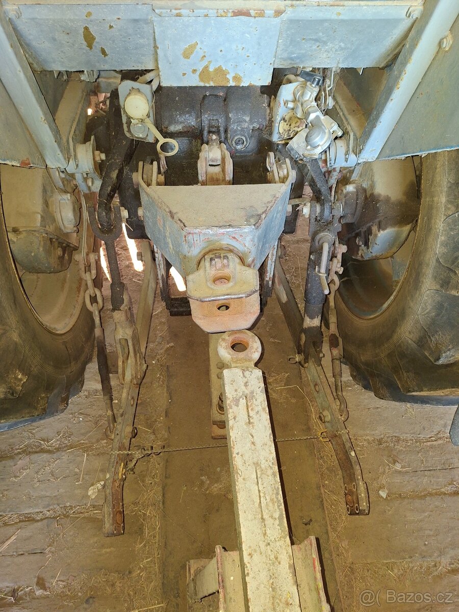 Traktor Zetor 6911 - 4