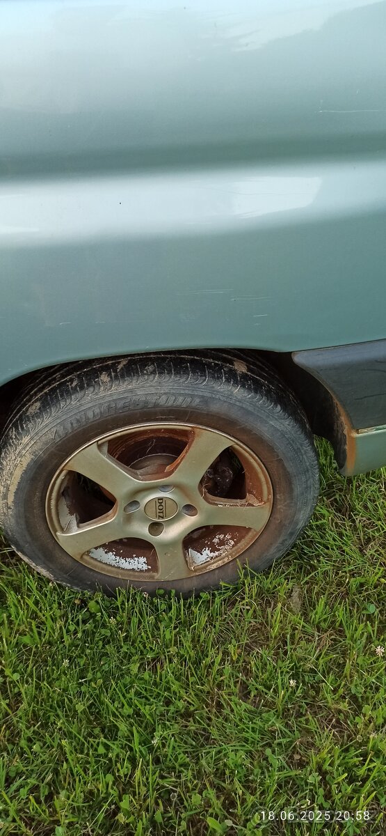 Peugeot Partner Havarované, 5/2004, 159 866 km - 4