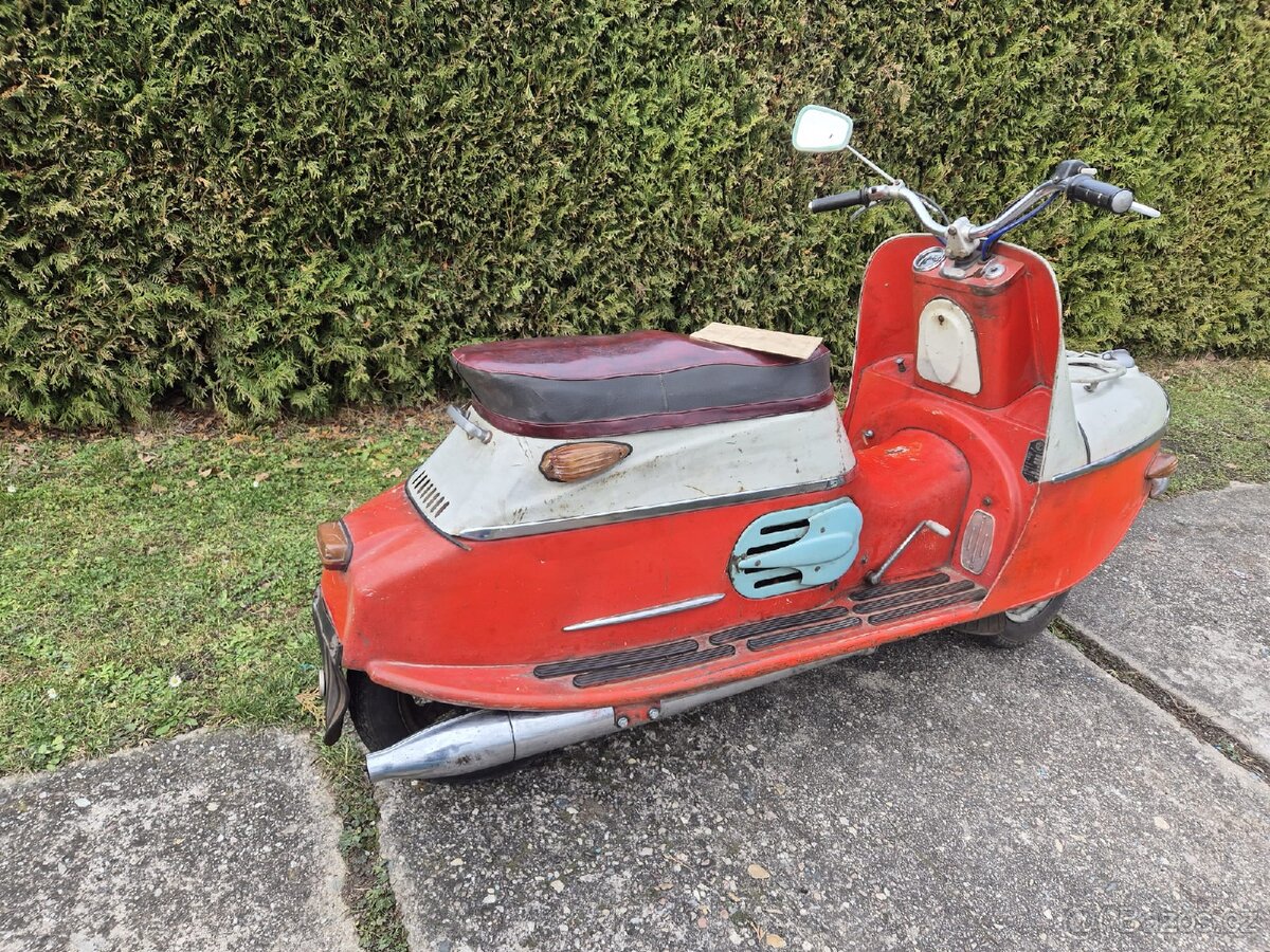 Skutr cz 175 typ 502 prase r.v. 1961. - 4
