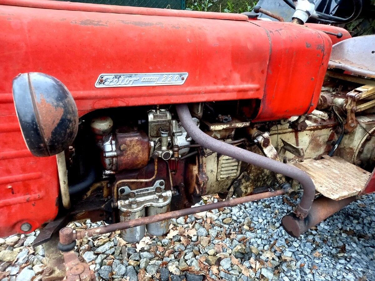 Zetor 2011 vývozní 220, platné doklady, původní stav - 4