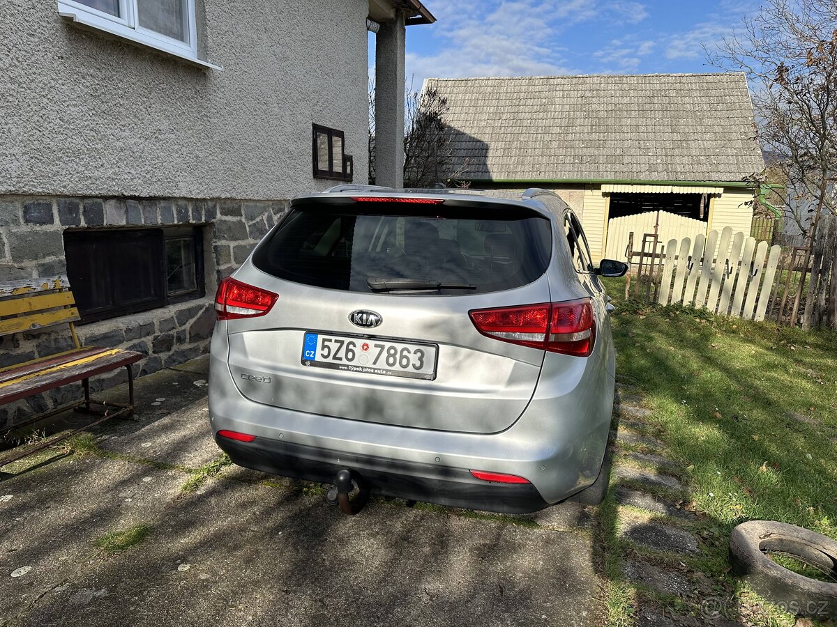 Kia Ceed SW 1.6GDI 99kw nové z ČR - 4