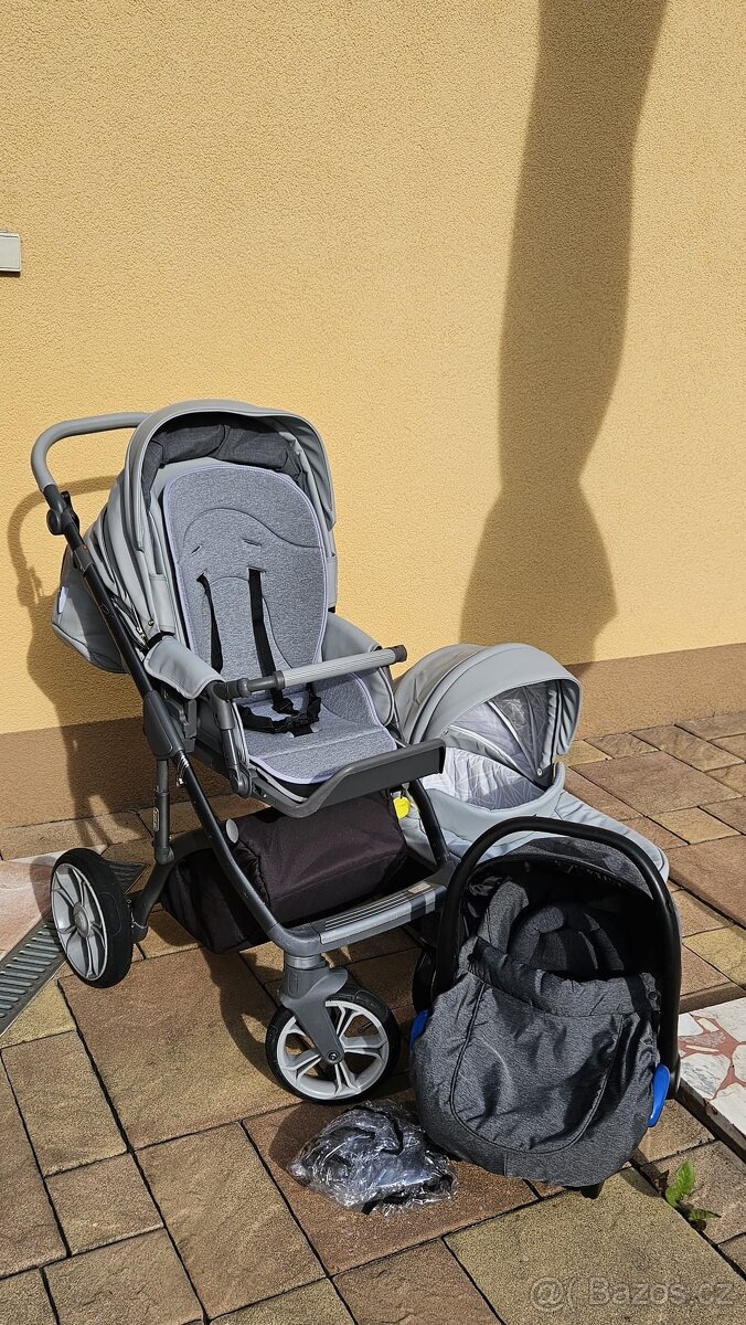 Dětský kočárek - 4