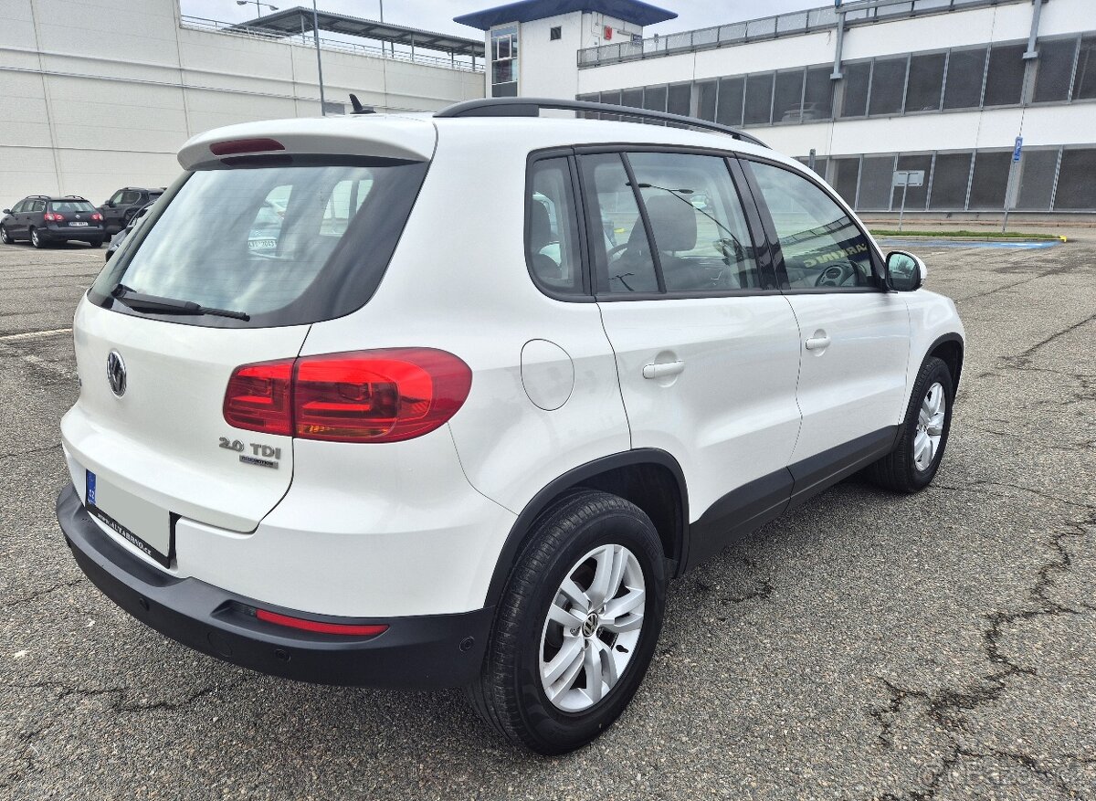 VW TIGUAN 2.0TDI 1 MAJITEL 106 TIS.KM AUT. KLIMA PARK AUT - 4