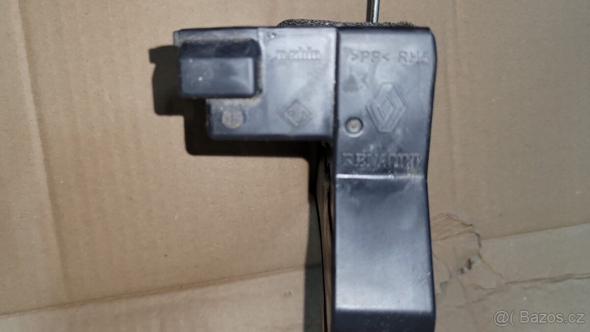 Dacia Duster II- Díly z PP dveře - 4