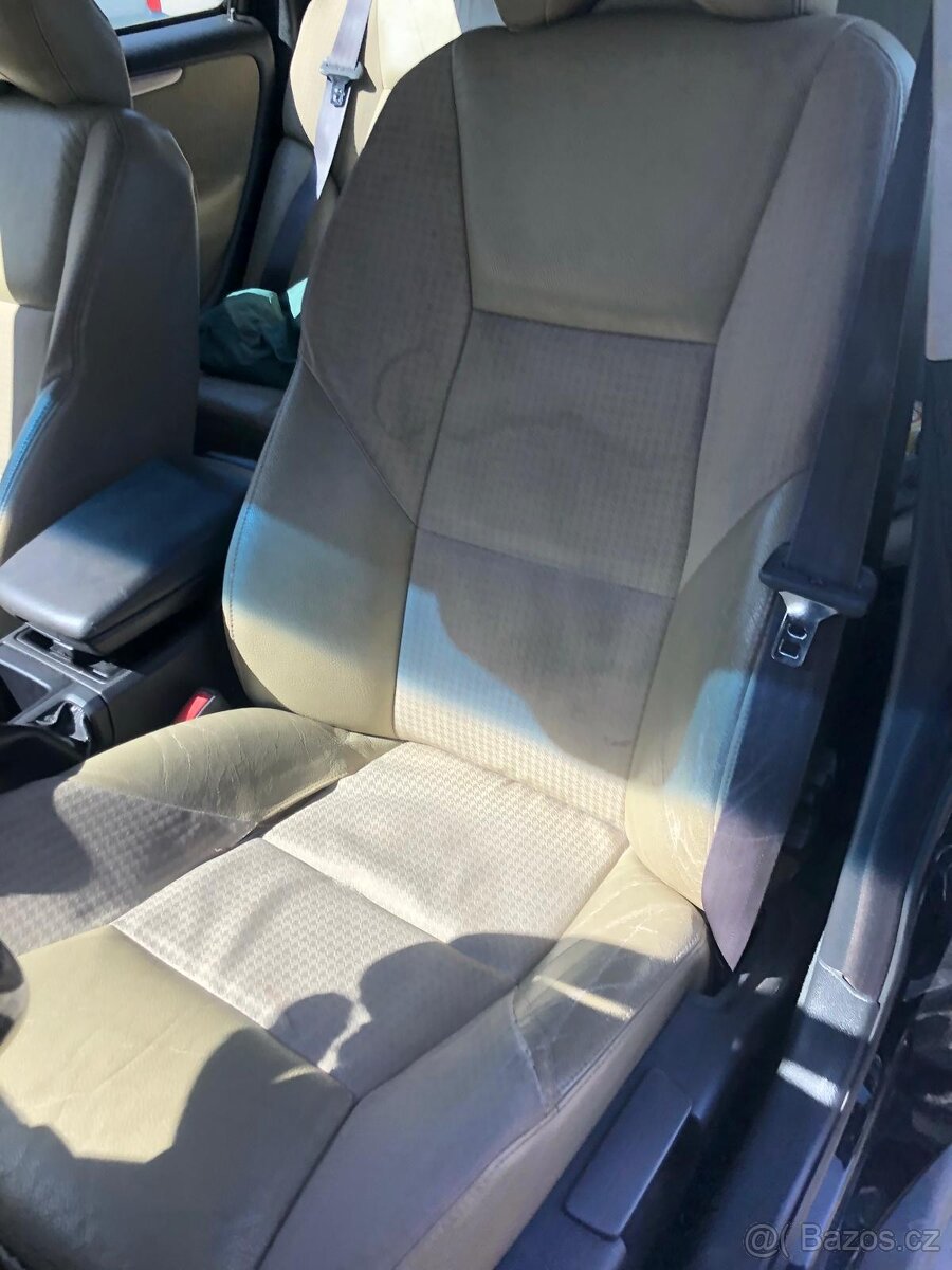 Volvo V70 2.4D 2003 4x4 automat,292.000 - 4