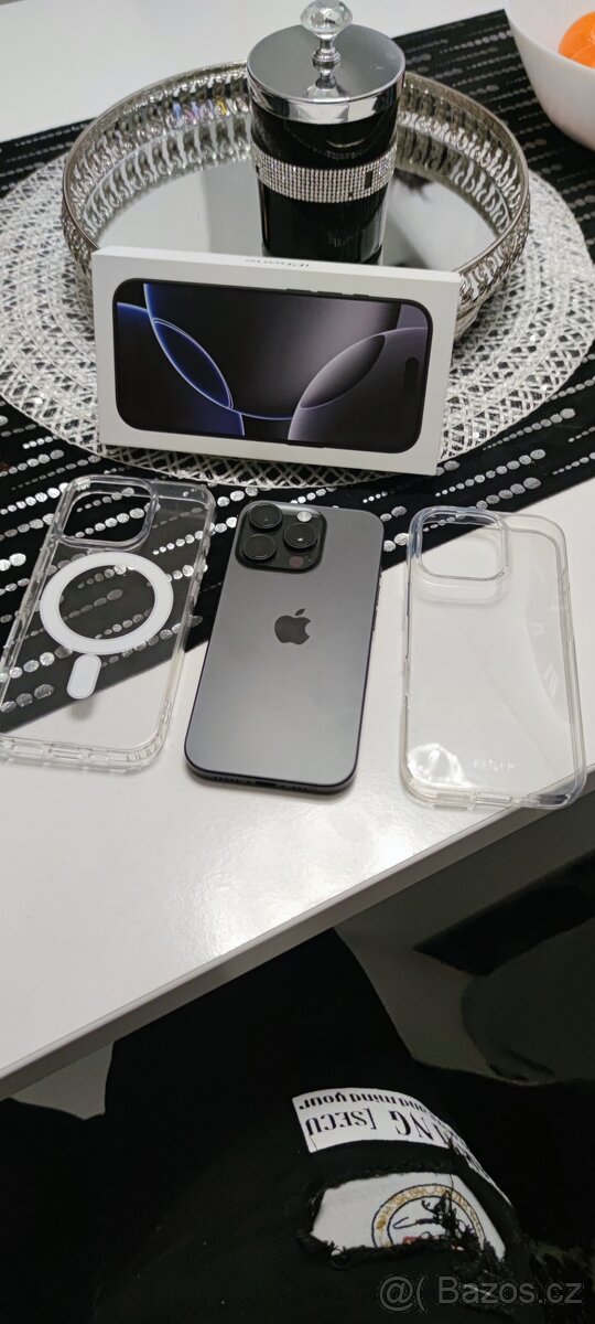 Prodám Apple iPhone 16 Pro 128 Gb - 4