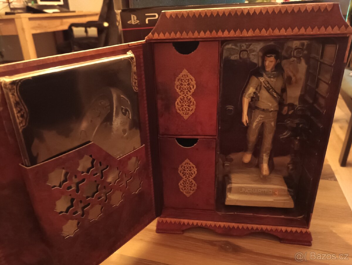 Uncharted 3: Drake's Deception - Collector's Edition - 4