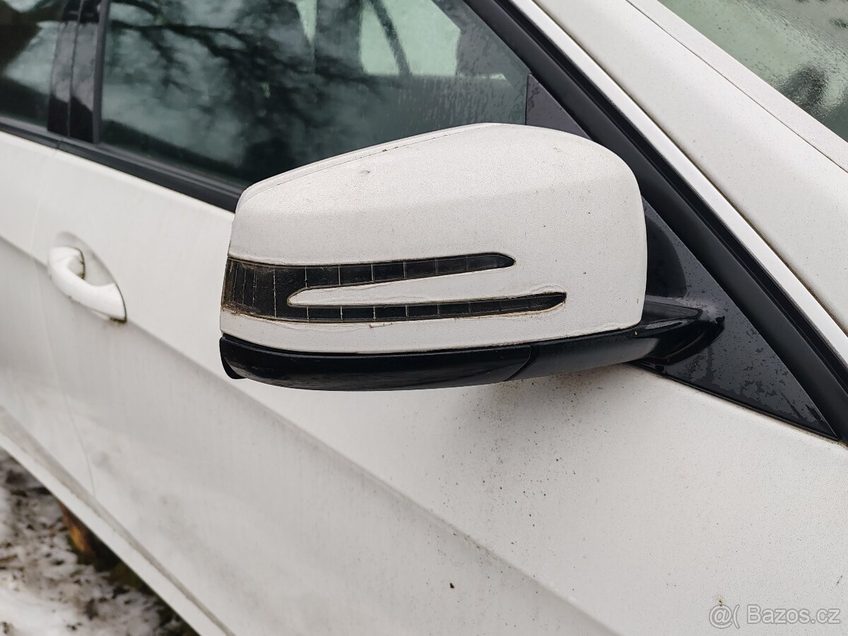 Mercedes-benz E w212 zrcátko - 4