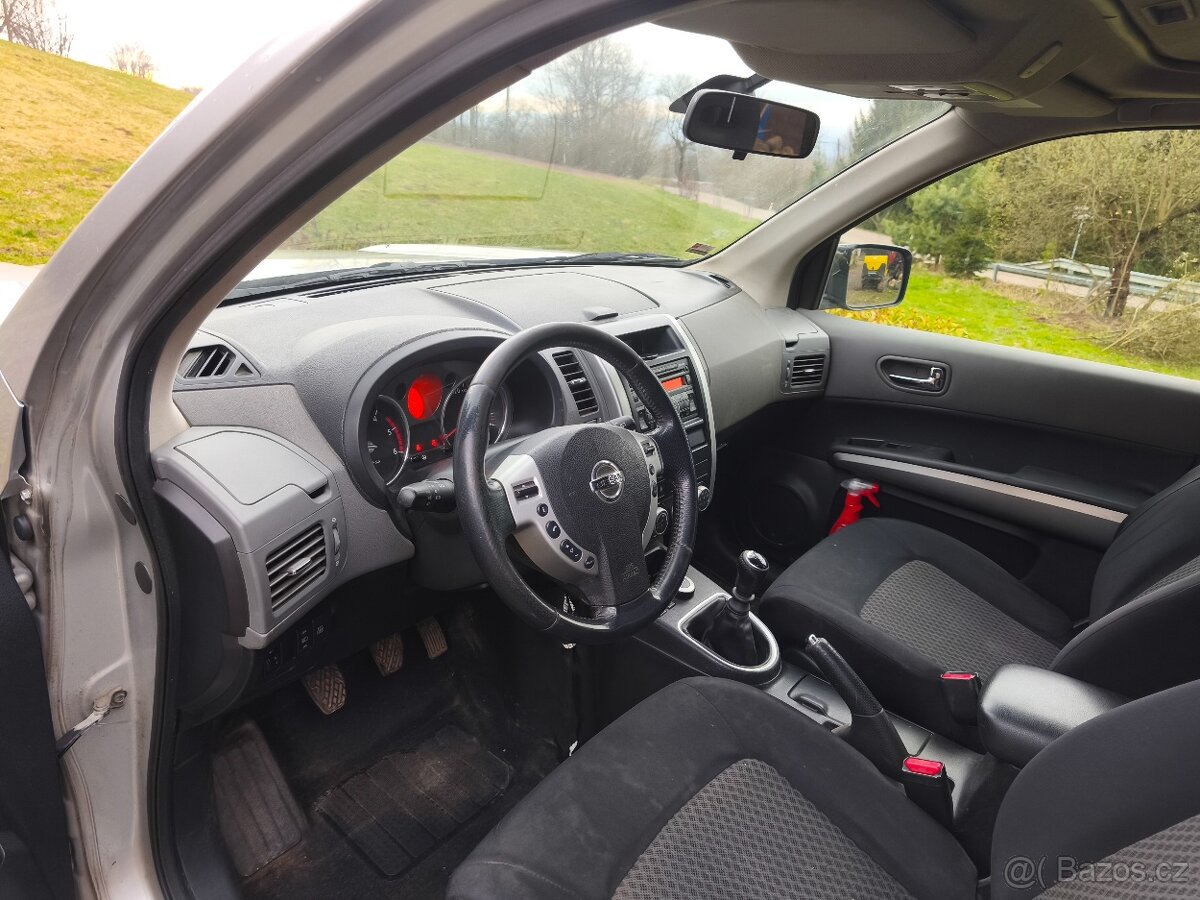 Nissan x-trail 2,0dci - 4