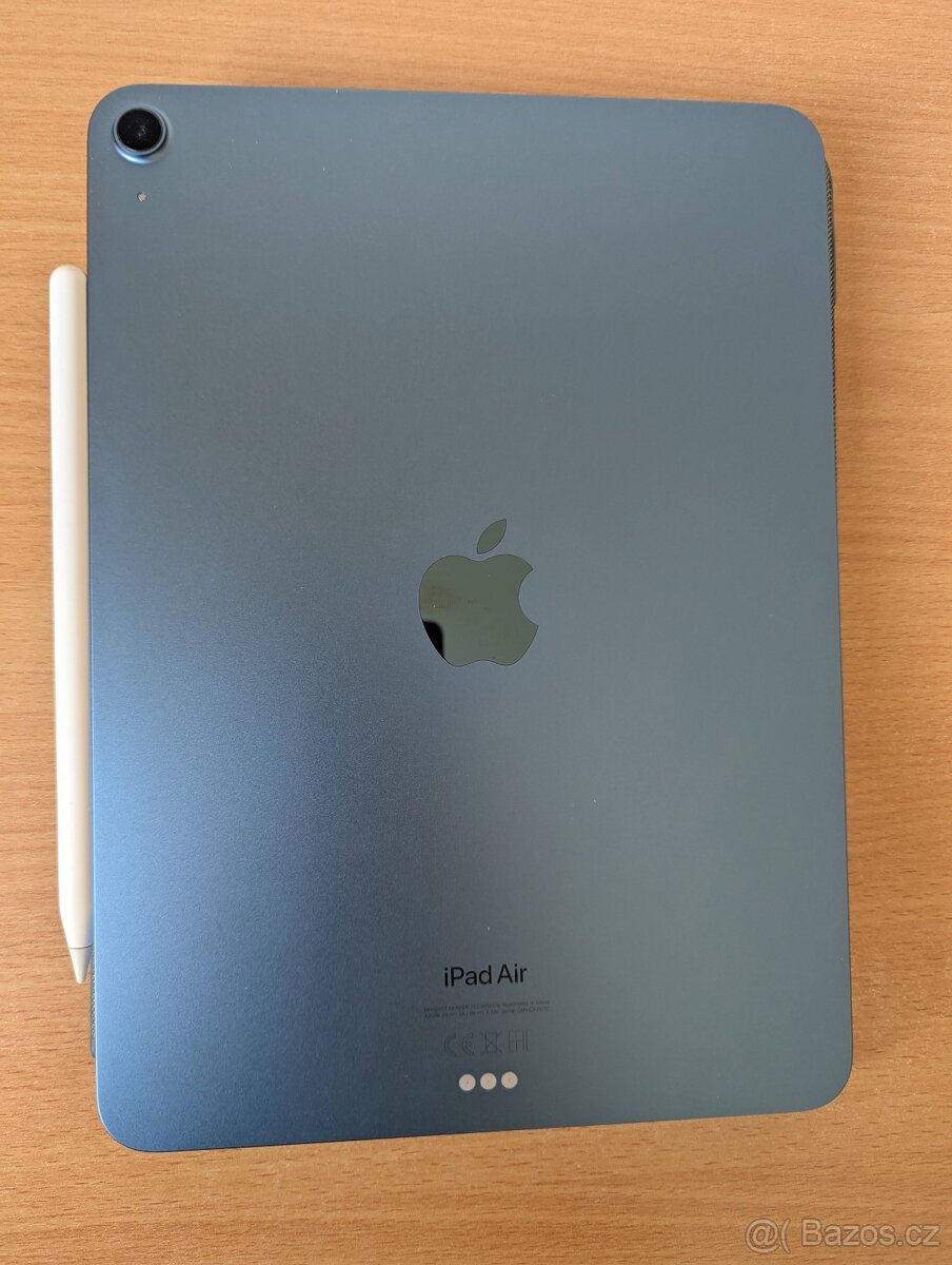 iPad Air 2022 (jako nový) + doplňky - 4
