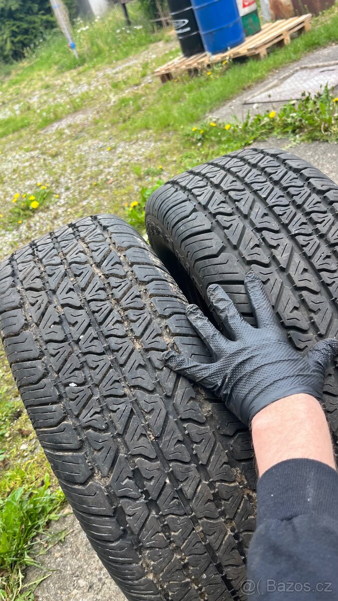Prodám BF Goodrich 235/60 R15 - 4