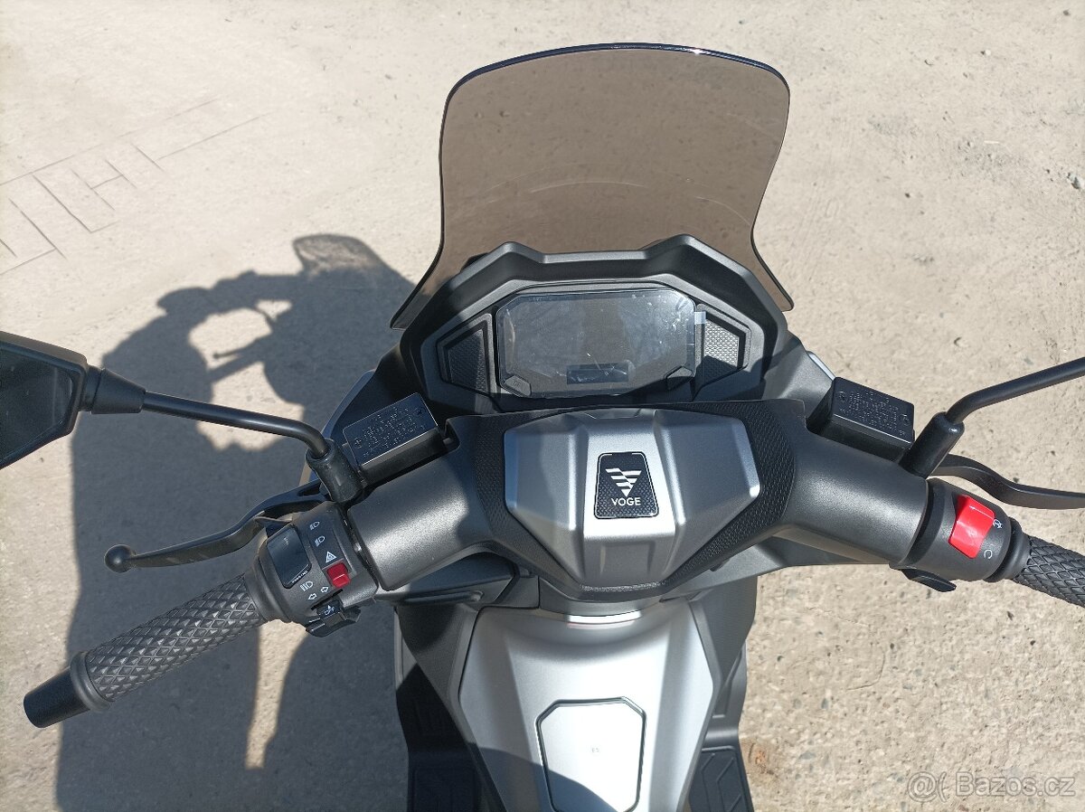 Skútr Voge SR1 125i GT - 4