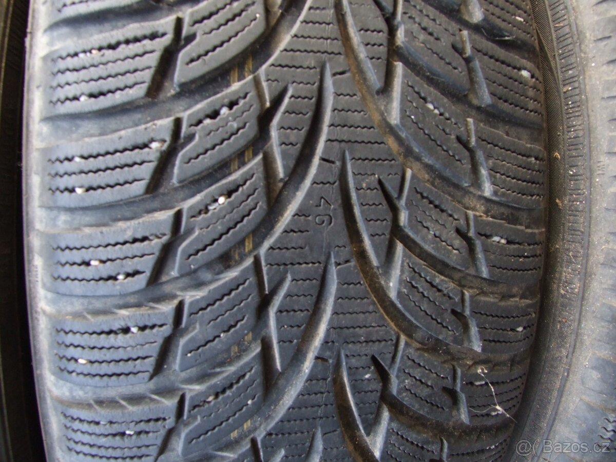 4 zimní pneu 205/55R16 Nokian WR D3 vzorek 6-7mm - 4