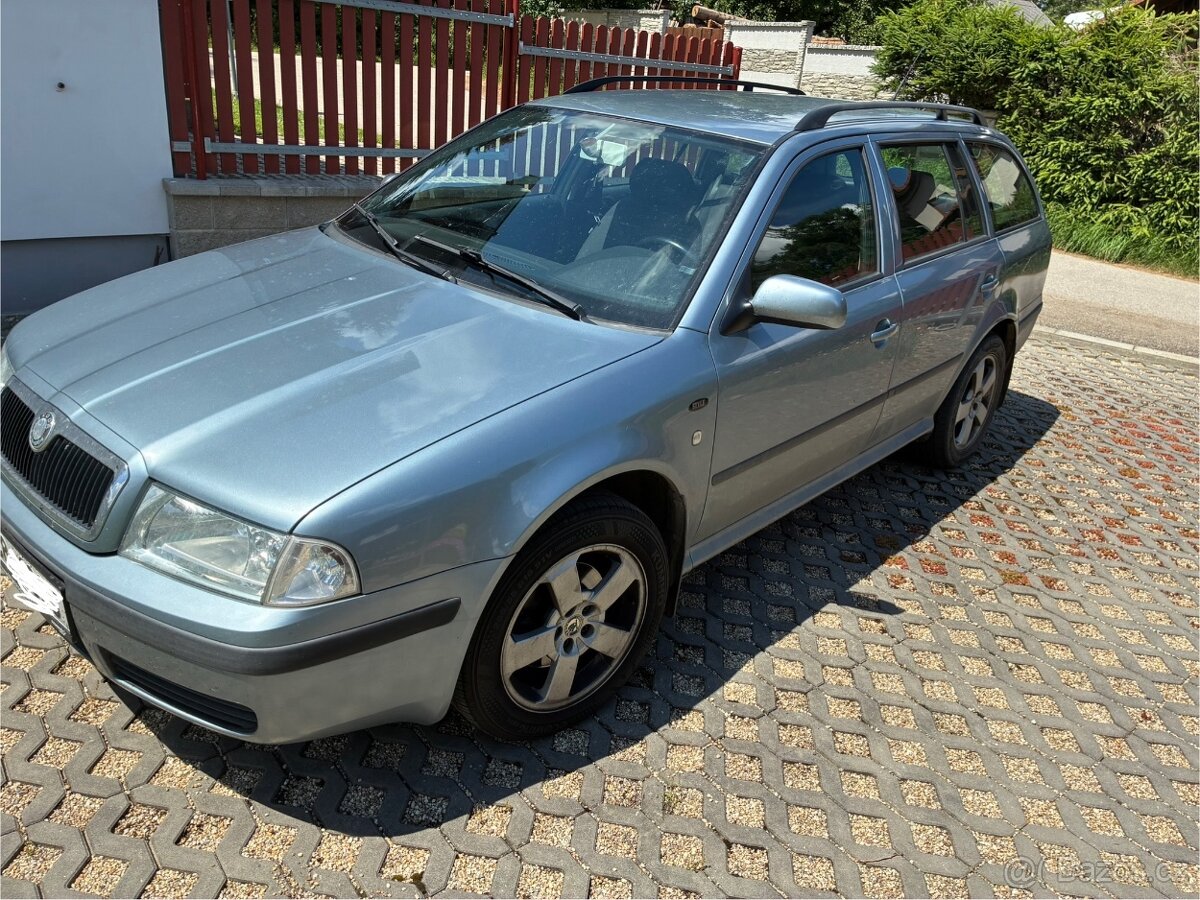 Škoda octavia 1 combi 2.0i 85kw - 4