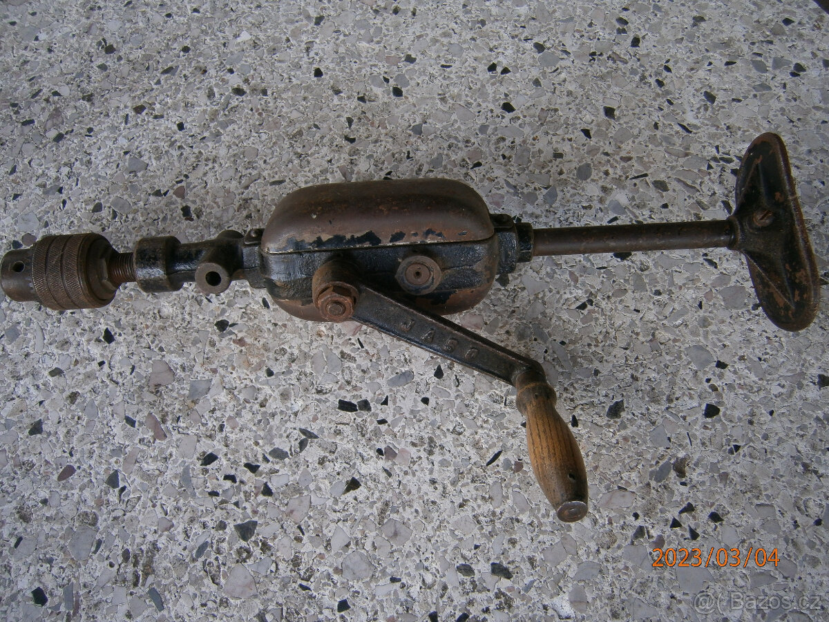 ruční vrtačka - retro (funkční) - 4