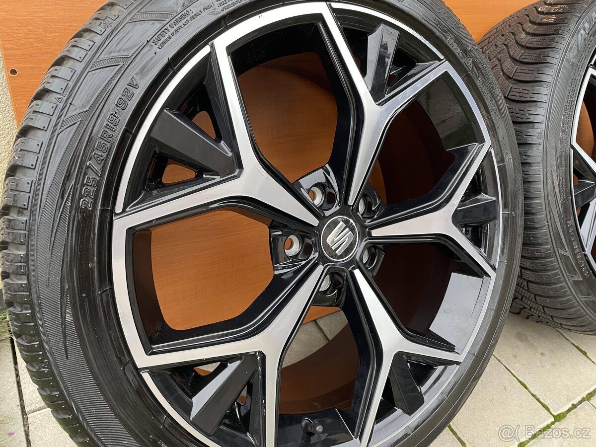 SEAT ATECA orig. alu disky 5x112 8jx19 ET 45 225 45 R19 Zimn - 4