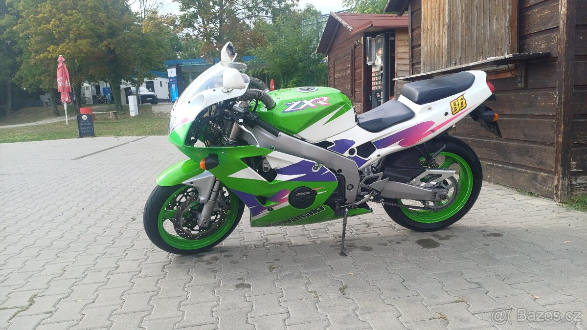 Kawasaki ZXR 400 A2 - 4