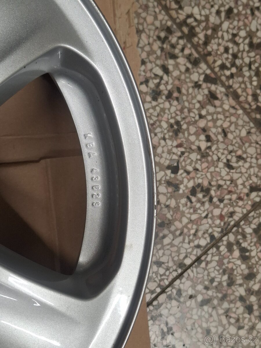 ALU disk Octavia 6Jx15 - 4