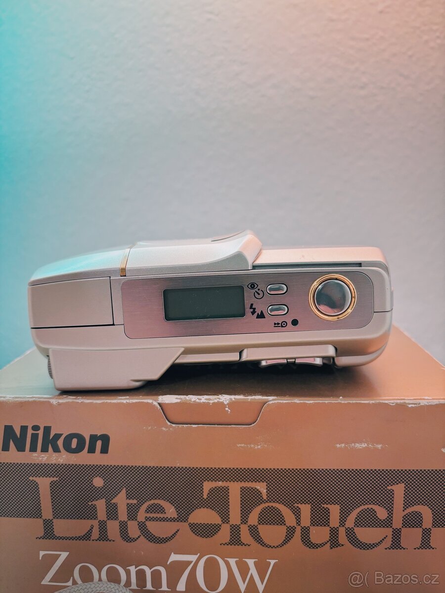 Nikon Lite Touch Zoom 120 ED - 4