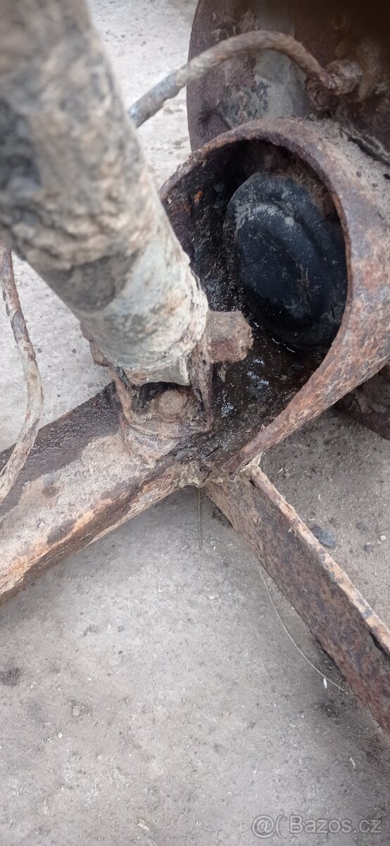 Zadní ramena Trabant - 4