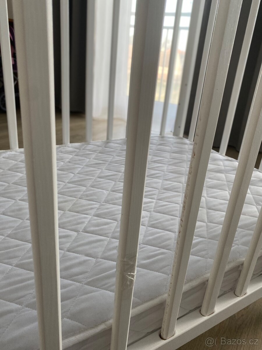 Dětská postýlka s matrací - 4