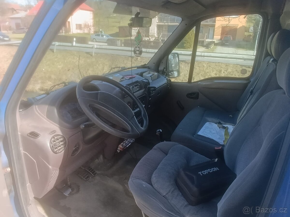 Renault Master 1.9 - 4