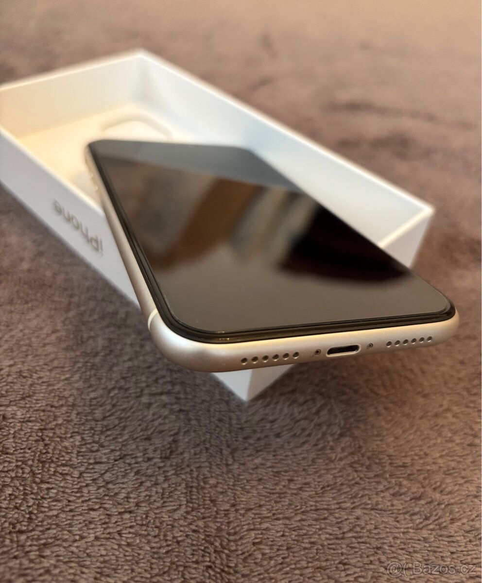 IPhone 11 128GB - 4