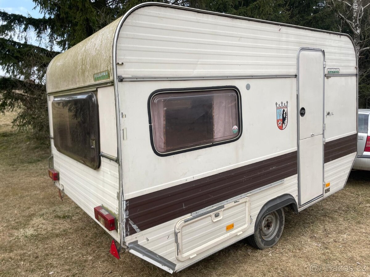 karavan Tabbert bez papírů - 4