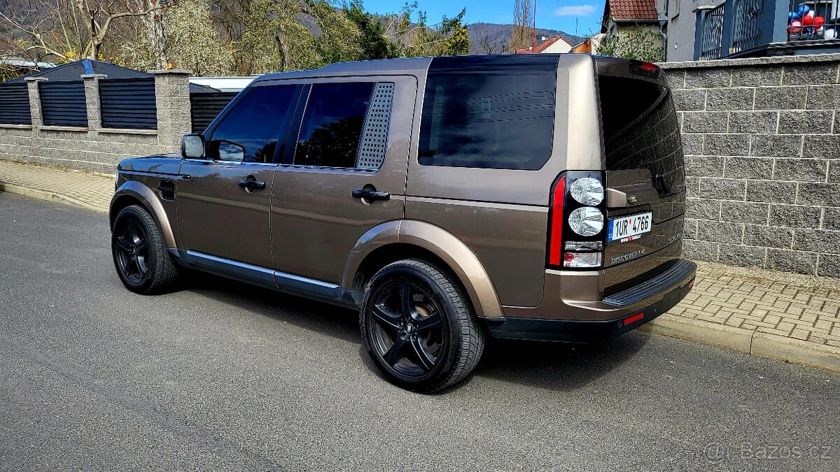Land rover discovery 4